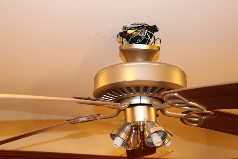 Ceiling Fan Mounting in Kansas City, KS